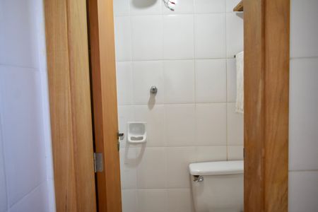 Apartamento para alugar com 80m², 2 quartos e 1 vaga Apartamento para alugar com 80m², 2 quartos e 1 vagaBanheiro de serviço