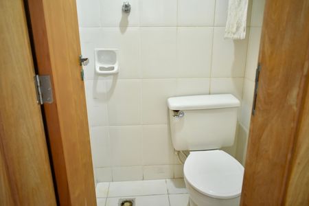 Apartamento para alugar com 80m², 2 quartos e 1 vaga Apartamento para alugar com 80m², 2 quartos e 1 vagaBanheiro de serviço