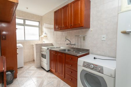 Apartamento para alugar com 79m², 2 quartos e sem vagaCozinha