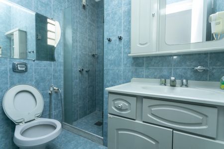 Apartamento para alugar com 79m², 2 quartos e sem vagaBanheiro