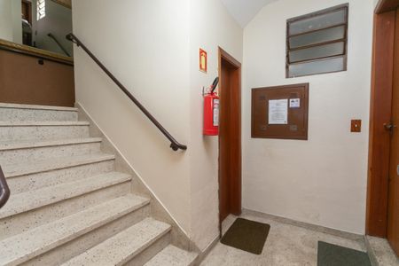Apartamento para alugar com 79m², 2 quartos e sem vagaÁrea comum