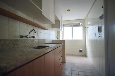 Apartamento à venda com 59m², 2 quartos e 1 vagaCozinha