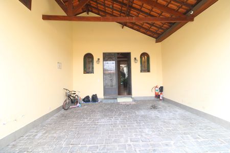 Casa à venda com 400m², 3 quartos e 3 vagasÁrea comum