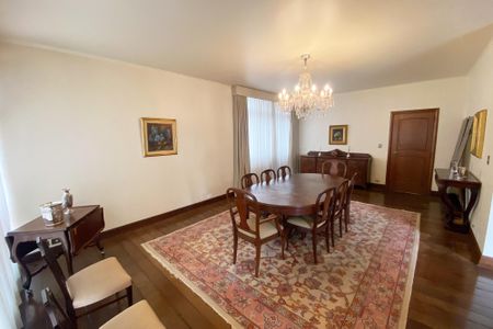 Apartamento à venda com 370m², 4 quartos e 4 vagas Apartamento à venda com 370m², 4 quartos e 4 vagasSala 2