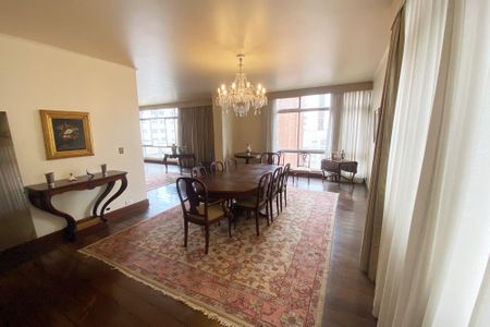 Apartamento à venda com 370m², 4 quartos e 4 vagas Apartamento à venda com 370m², 4 quartos e 4 vagasSala 2