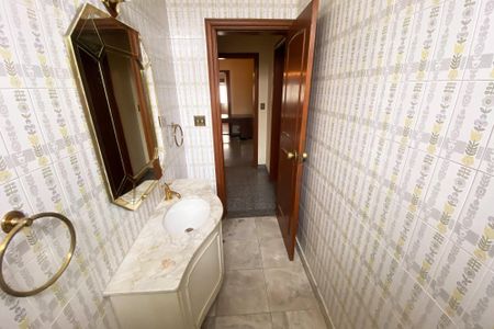 Apartamento à venda com 370m², 4 quartos e 4 vagas Apartamento à venda com 370m², 4 quartos e 4 vagasLavabo