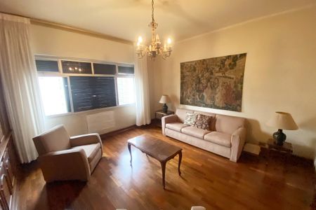 Apartamento à venda com 370m², 4 quartos e 4 vagas Apartamento à venda com 370m², 4 quartos e 4 vagasSala 3