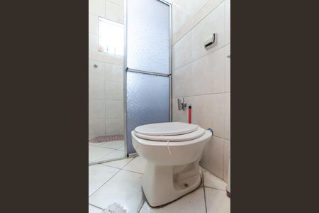 Casa à venda com 150m², 3 quartos e 2 vagas Casa à venda com 150m², 3 quartos e 2 vagasBanheiro Social