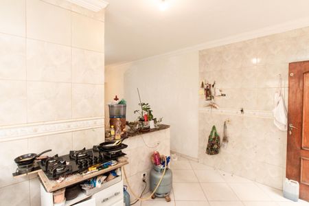 Casa à venda com 150m², 3 quartos e 2 vagas Casa à venda com 150m², 3 quartos e 2 vagasCozinha