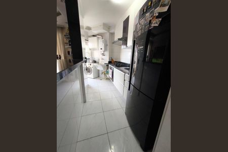 Apartamento à venda com 55m², 2 quartos e 1 vaga Apartamento à venda com 55m², 2 quartos e 1 vagaCozinha