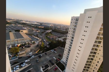 Apartamento à venda com 55m², 2 quartos e 1 vaga Apartamento à venda com 55m², 2 quartos e 1 vagaVaranda