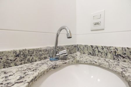 Apartamento à venda com 45m², 1 quarto e sem vagaBanheiro 