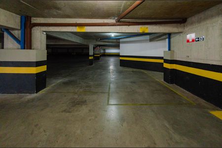 Apartamento à venda com 110m², 4 quartos e 2 vagas Apartamento à venda com 110m², 4 quartos e 2 vagasGaragem