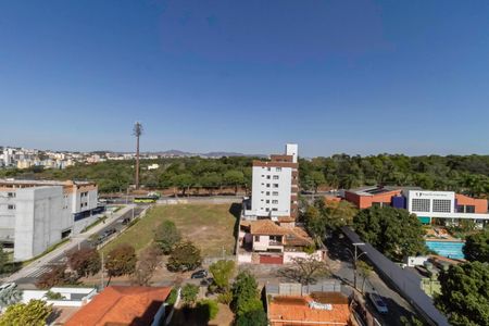 Apartamento à venda com 195m², 4 quartos e 4 vagas Apartamento à venda com 195m², 4 quartos e 4 vagasVista da varanda da sala 2