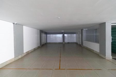 Apartamento à venda com 195m², 4 quartos e 4 vagas Apartamento à venda com 195m², 4 quartos e 4 vagasGaragem