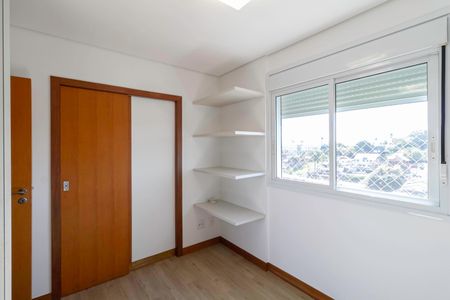 Apartamento à venda com 195m², 4 quartos e 4 vagas Apartamento à venda com 195m², 4 quartos e 4 vagasSemi suíte 2