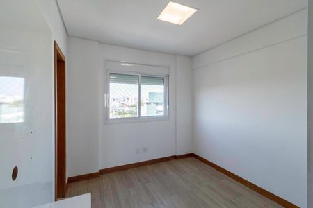 Apartamento à venda com 195m², 4 quartos e 4 vagas Apartamento à venda com 195m², 4 quartos e 4 vagasSuíte 1