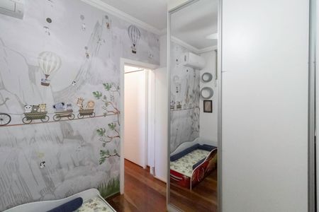 Casa à venda com 180m², 3 quartos e 2 vagasQuarto 2