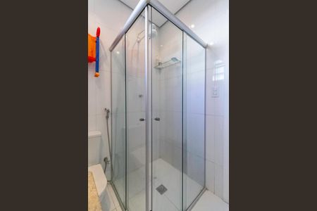 Casa à venda com 180m², 3 quartos e 2 vagasBanheiro social