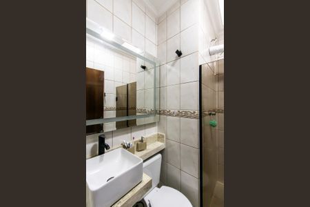 Casa de condomínio à venda com 112m², 2 quartos e 2 vagas Casa de condomínio à venda com 112m², 2 quartos e 2 vagasBanheiro