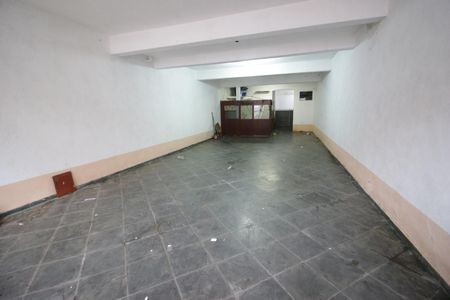 Casa à venda com 121m², 4 quartos e 5 vagasGaragem