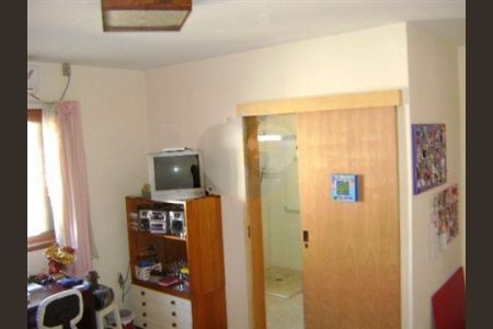 Casa à venda com 390m², 4 quartos e 6 vagas