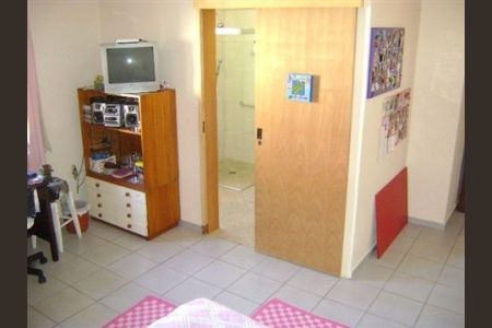 Casa à venda com 390m², 4 quartos e 6 vagas