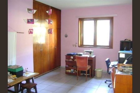 Casa à venda com 390m², 4 quartos e 6 vagas