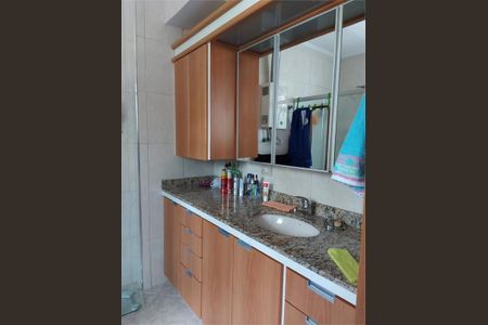 Casa à venda com 390m², 4 quartos e 6 vagas