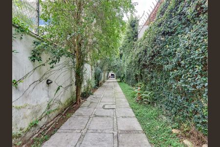 Casa à venda com 451m², 4 quartos e 3 vagas