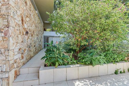 Casa de condomínio à venda com 300m², 4 quartos e 4 vagas