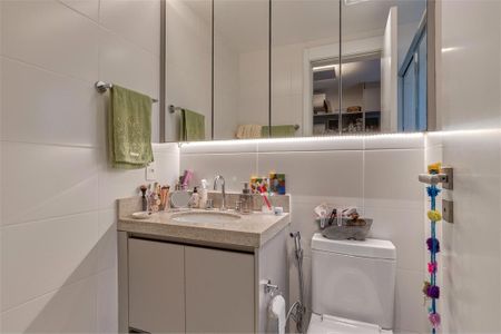Apartamento à venda com 189m², 3 quartos e 3 vagas