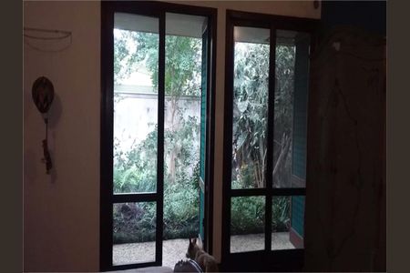 Casa à venda com 300m², 4 quartos e 4 vagas