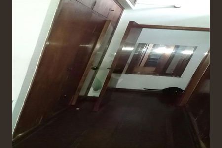 Casa à venda com 300m², 4 quartos e 4 vagas