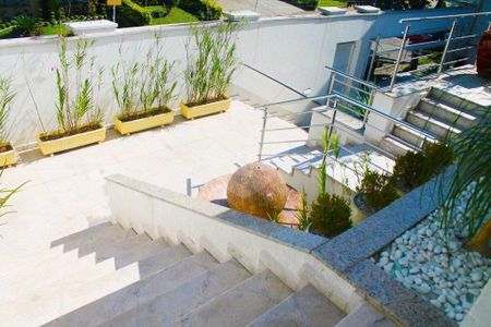 Casa à venda com 395m², 3 quartos e 5 vagas