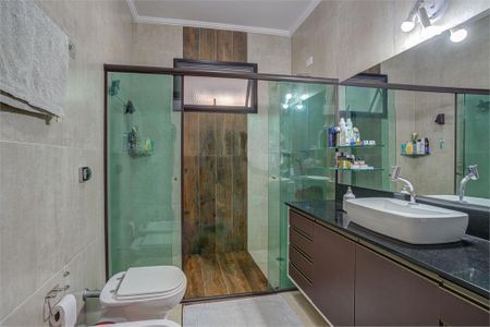 Casa à venda com 350m², 4 quartos e 6 vagas