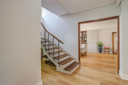 Casa à venda com 350m², 4 quartos e 6 vagas