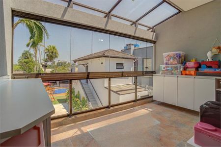 Casa à venda com 350m², 4 quartos e 6 vagas