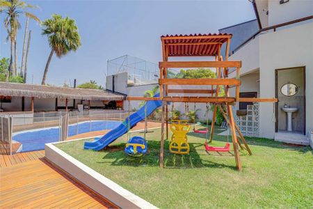 Casa à venda com 350m², 4 quartos e 6 vagas