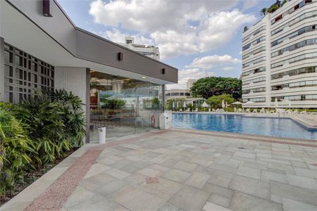 Apartamento à venda com 376m², 4 quartos e 4 vagas