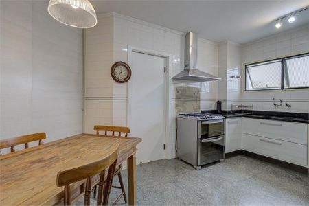 Apartamento à venda com 376m², 4 quartos e 4 vagas