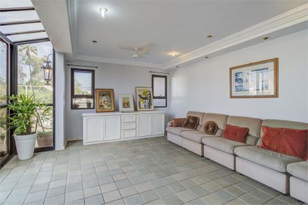 Apartamento à venda com 376m², 4 quartos e 4 vagas