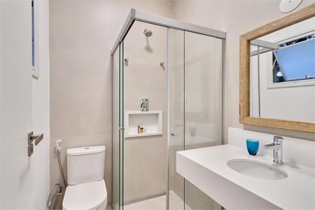 Casa à venda com 330m², 3 quartos e 6 vagas