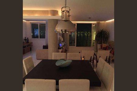 Apartamento à venda com 2 quartos, 160m² em Lagoa, Rio de Janeiro