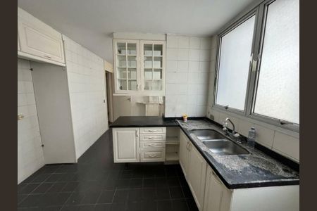 Apartamento à venda com 160m², 3 quartos e 3 vagas