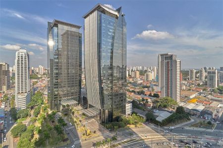 Apartamento à venda com 227m², 4 quartos e 4 vagas