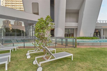 Apartamento à venda com 227m², 4 quartos e 4 vagas