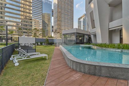 Apartamento à venda com 227m², 4 quartos e 4 vagas