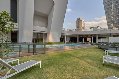 Apartamento à venda com 227m², 4 quartos e 4 vagas