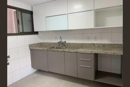 Apartamento à venda com 355m², 3 quartos e 3 vagas